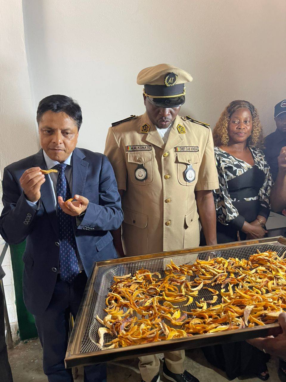 Remise officielle des séchoirs électriques à Kindia Une avancée majeure pour les groupements de cette localité