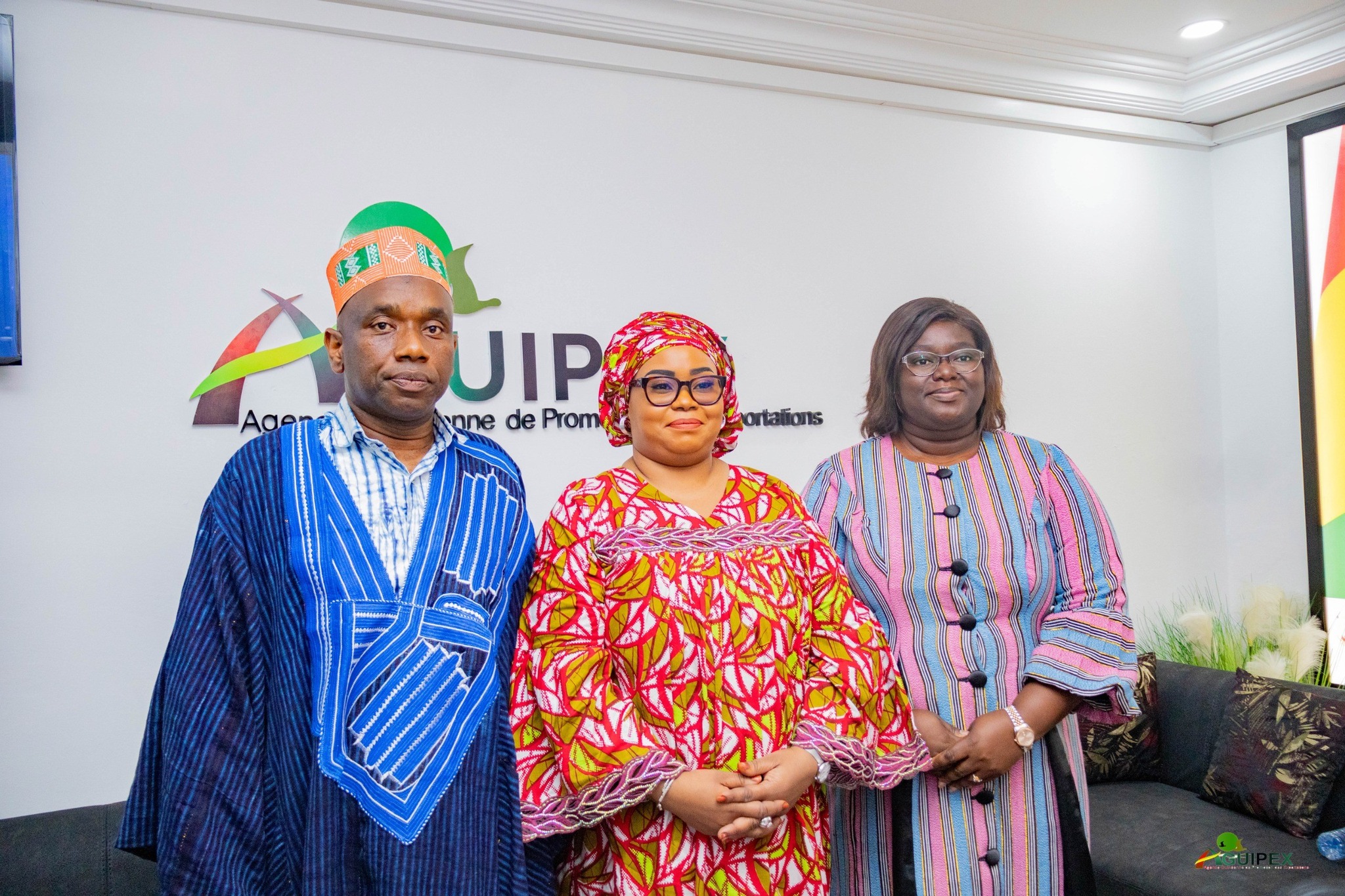 Visite de Mme la Ministre dans les locaux de l'AGUIPEX - Image 2